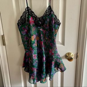 VS Vintage Gold Letter floral nightie